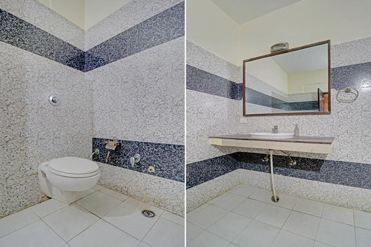 Oyo 74073 Hotel Abhishek Ludhiana Dış mekan fotoğraf